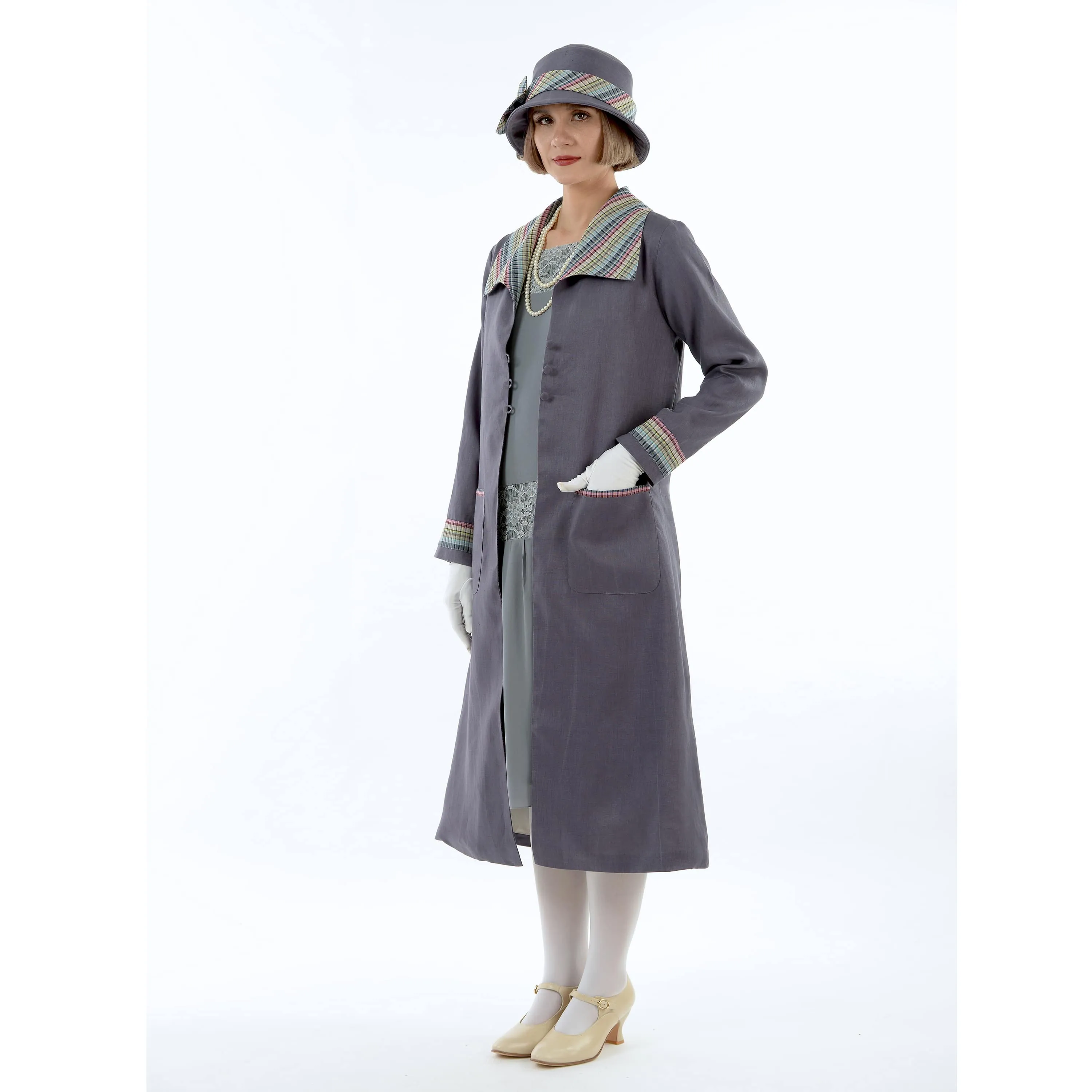 Dark grey summer linen 1920s coat with plaid wing collar
