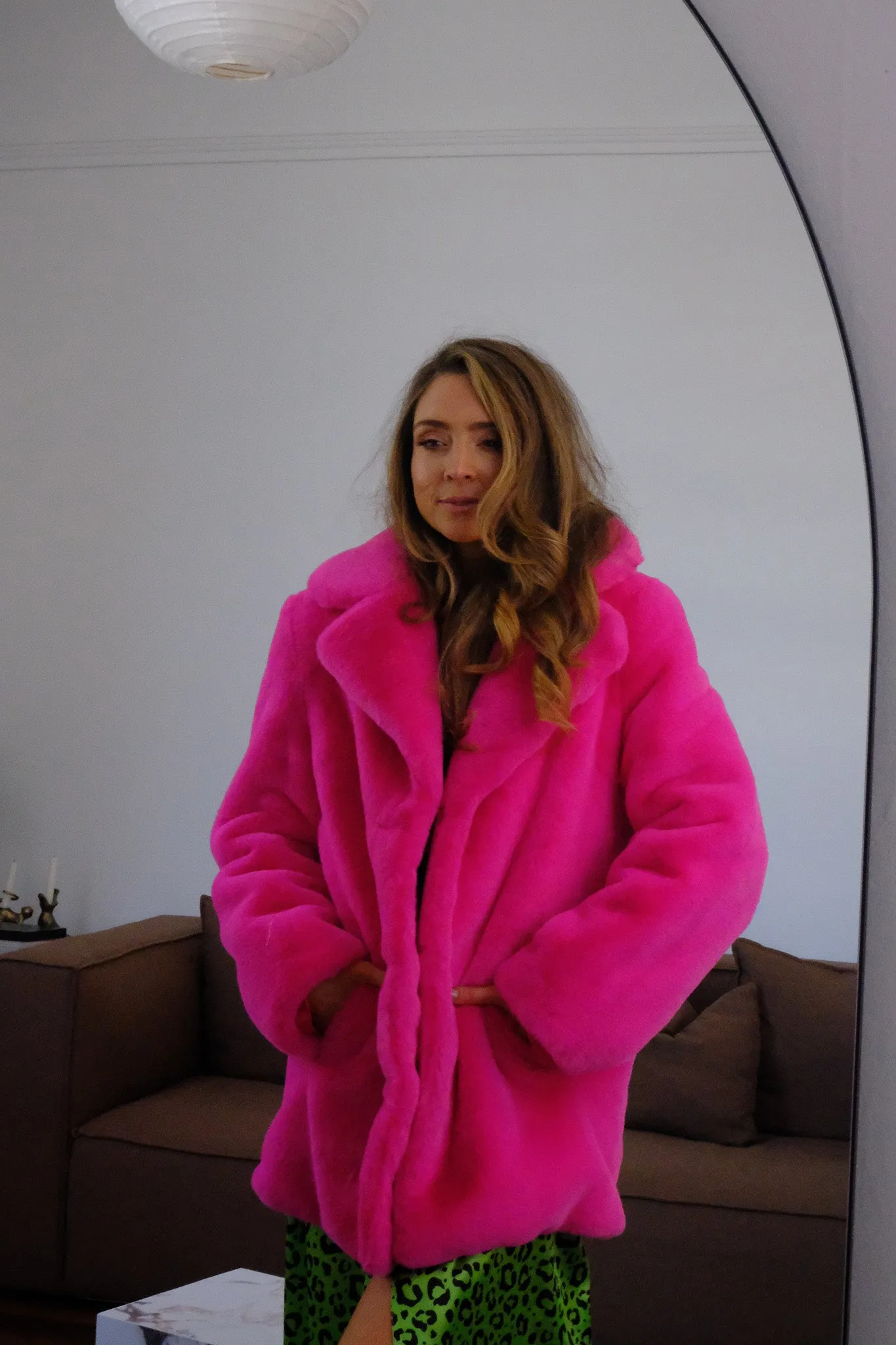 Luinluland x M&A - The Coat in Neon Pink